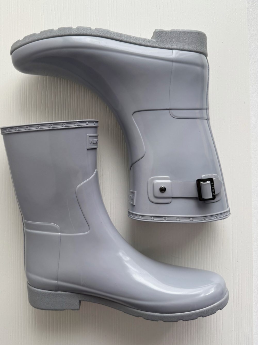 Hunter Original Refined Short Gloss Rain Boots in Symbol | Size 9 - Picture 3 of 9